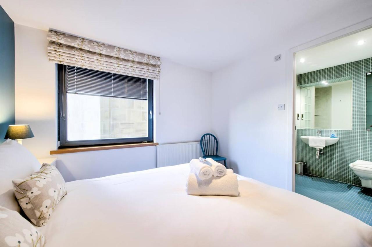 Altido Alluring 3Br Apt Near The Centre With Parking Edinburgh Ruang foto